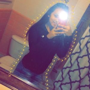 Meet your Posher, Itzel